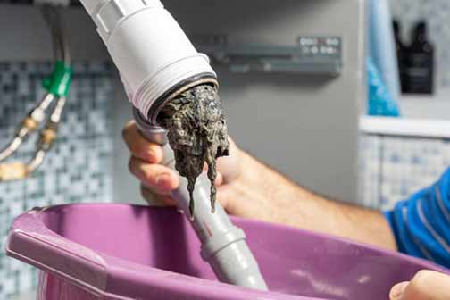 Naturally Clear Your Bathroom Sink