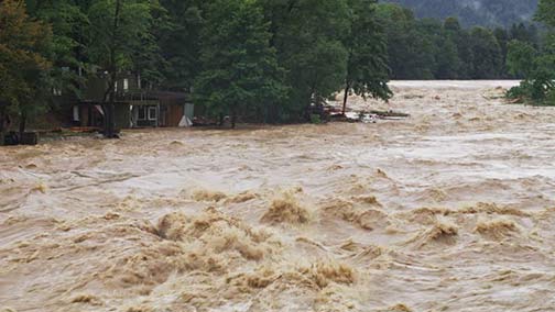 the des plaines river flooding in illinois