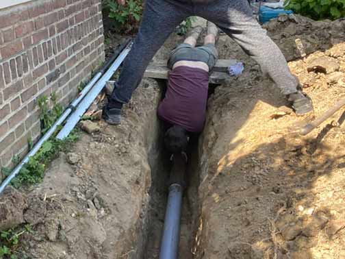 diy sewer line repair is a bad idea.