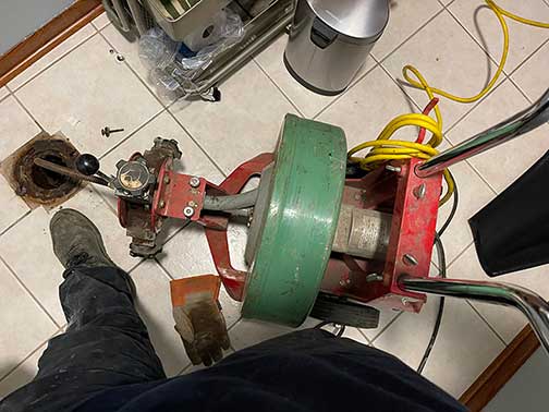 Drain cleaning service in North Riverside Illinois clearing blocked household drain