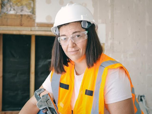 a female plumber.