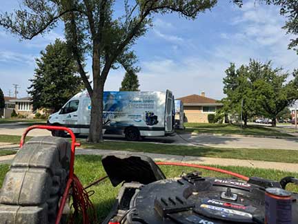 Professional plumber in Palos Heights Illinois providing residential plumbing services