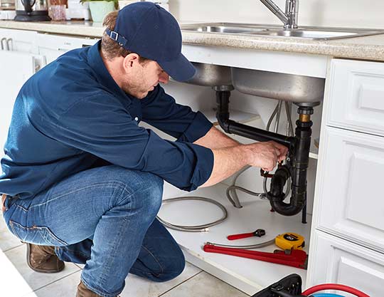 actions to take during a plumbing emergency